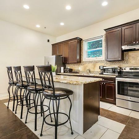 Spacious 3Br/2.5Bath Condo In Great Location نيو أورلينز المظهر الخارجي الصورة