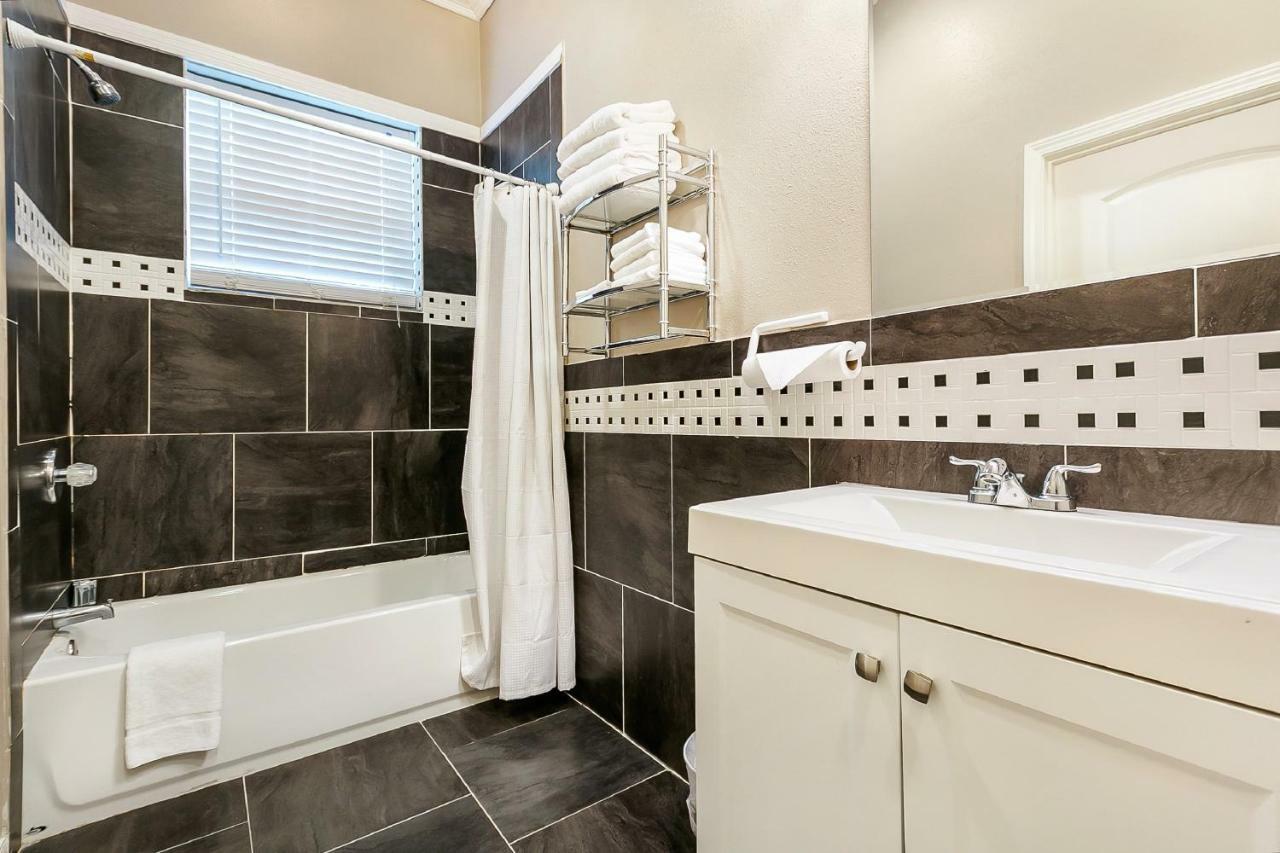 Spacious 3Br/2.5Bath Condo In Great Location نيو أورلينز المظهر الخارجي الصورة
